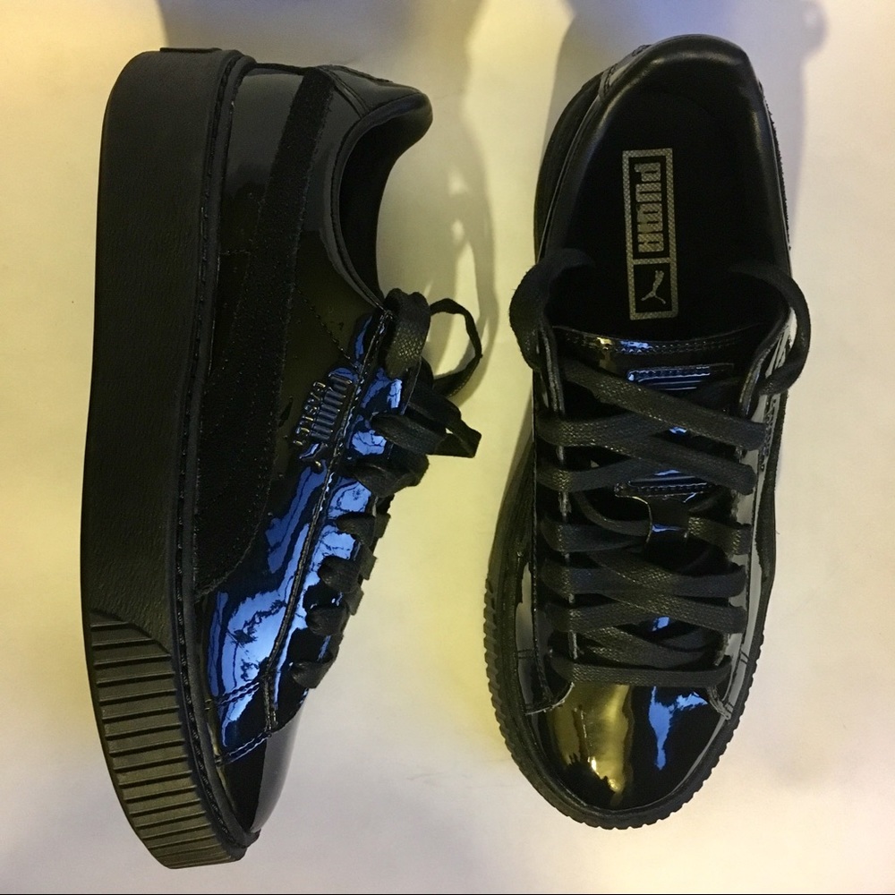 BLACK BASKET PLATFORMS